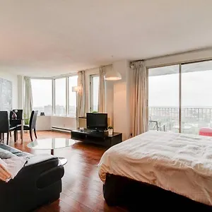 Appartement Beautiful Apartment - Gorgeous View Of The City - 7 Minute Walk To Metro - Self Check In, Montréal