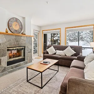 https://powderhorn-by-whistler-premier.hotels-of-whistler.com